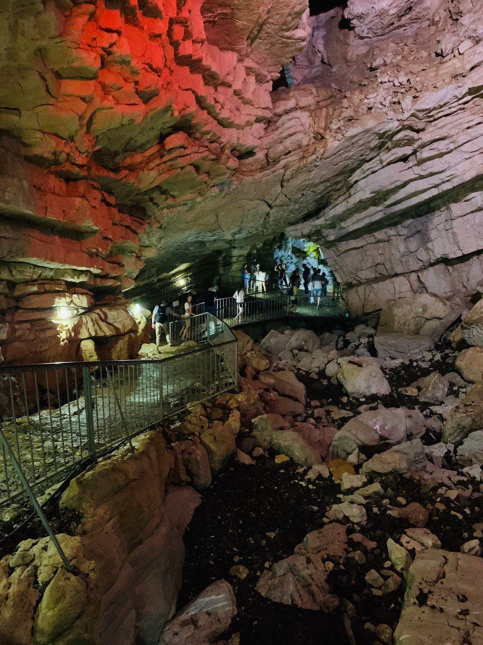 Воронцовские пещеры